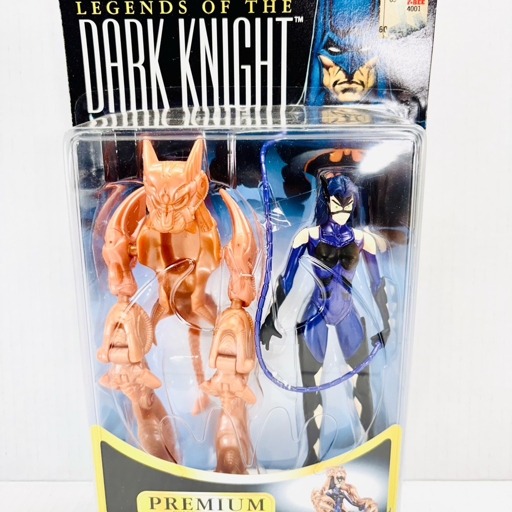 Legends of the Dark Knight: (1997) Panther Prowl Catwoman 6" Figure #63864